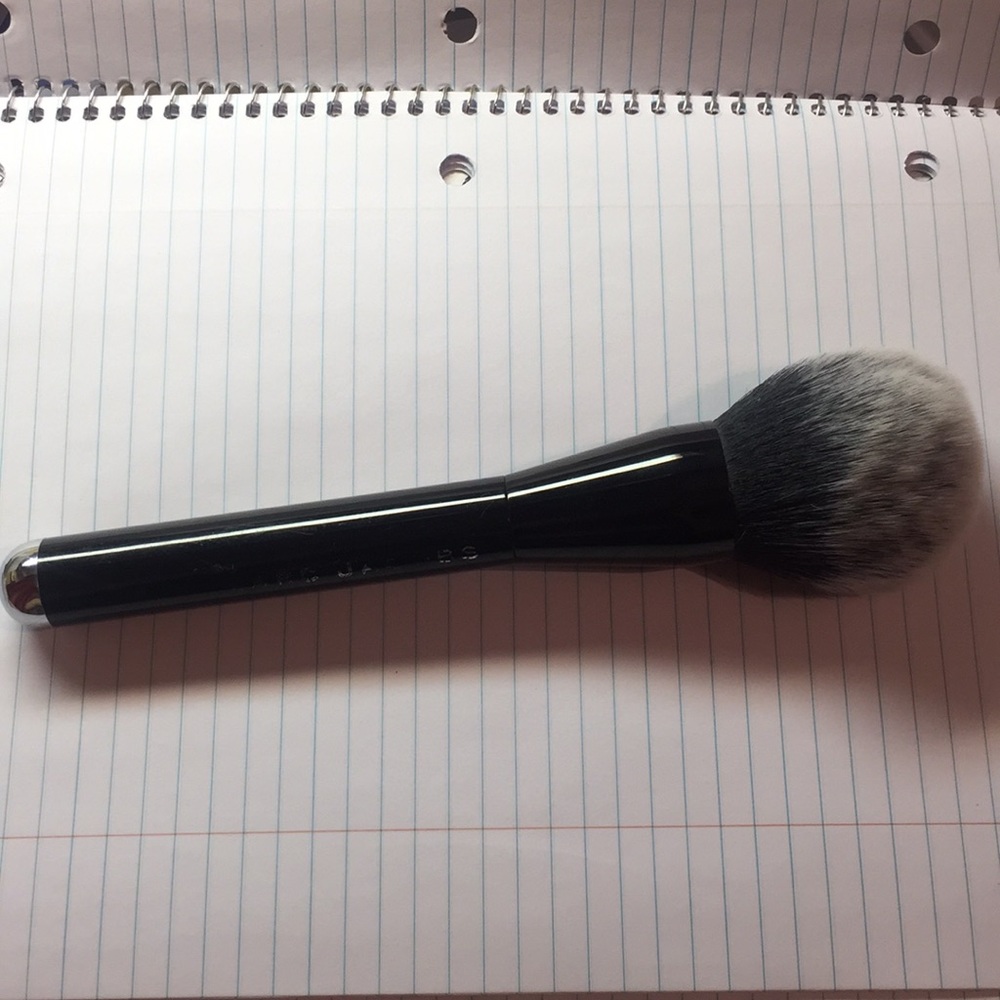 Marc Jacobs #12 The Bronze Brush